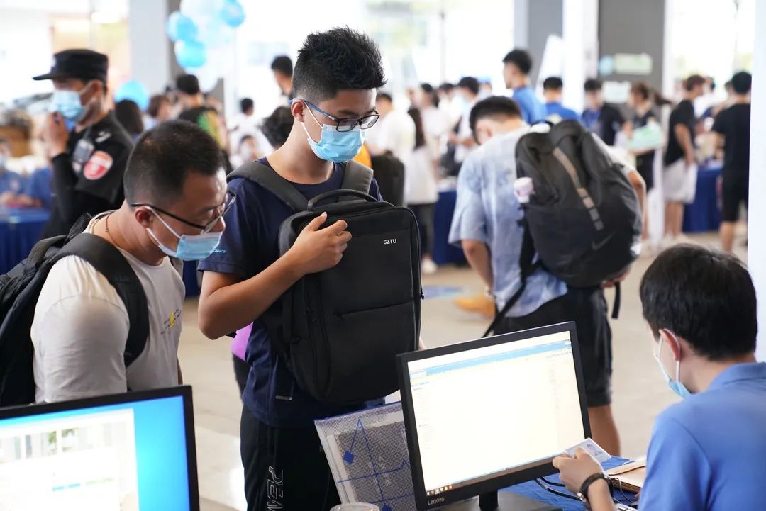 疫情地区大学如何报的(疫情怎么大学新生报到)-第2张图片
