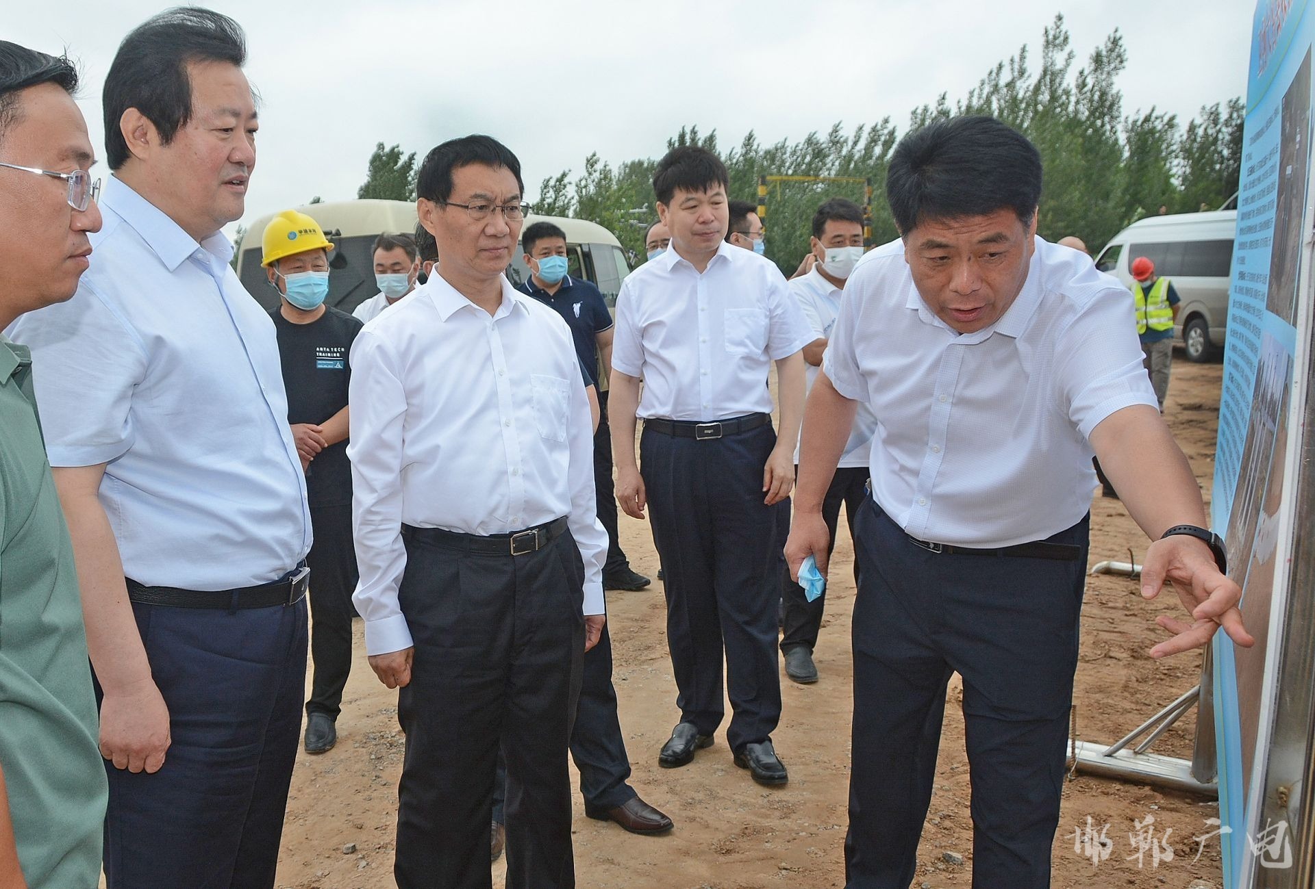 疫情地区现任省长公示(省委书记 疫情防控)-第1张图片
