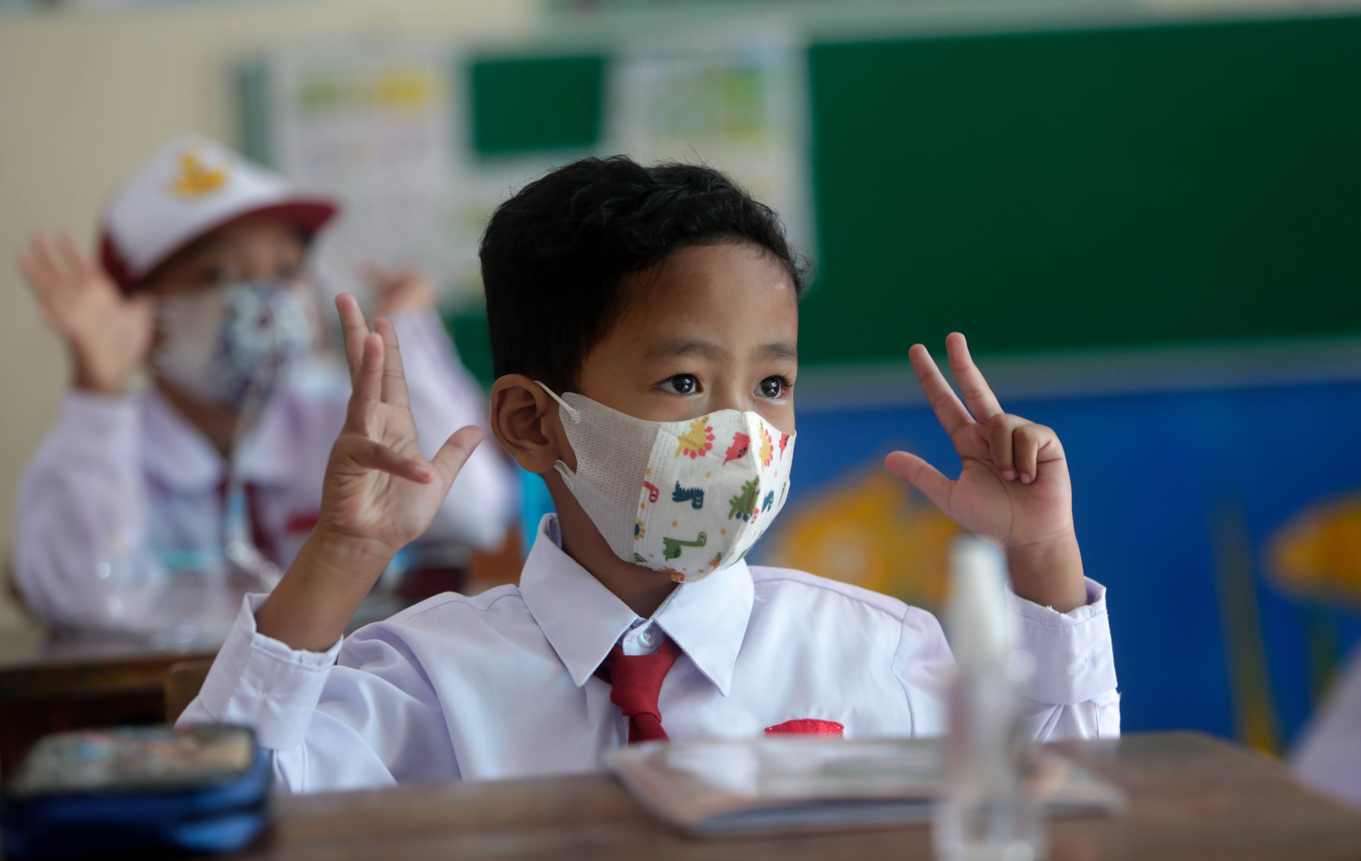 疫情地区的学生怎么上学(疫情期间学生入学须知)-第2张图片