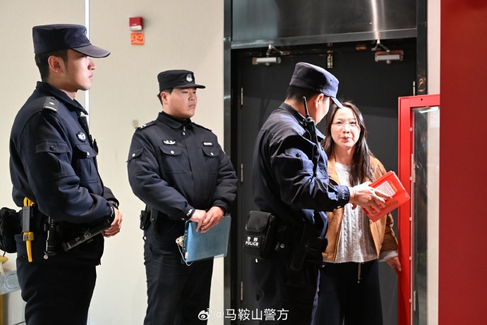民警不让去疫情地区工作(民警疫情期间不回家)-第1张图片